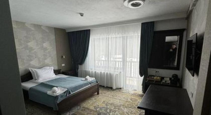 Hotel Poarta Raiului Tău Bistra Exterior foto
