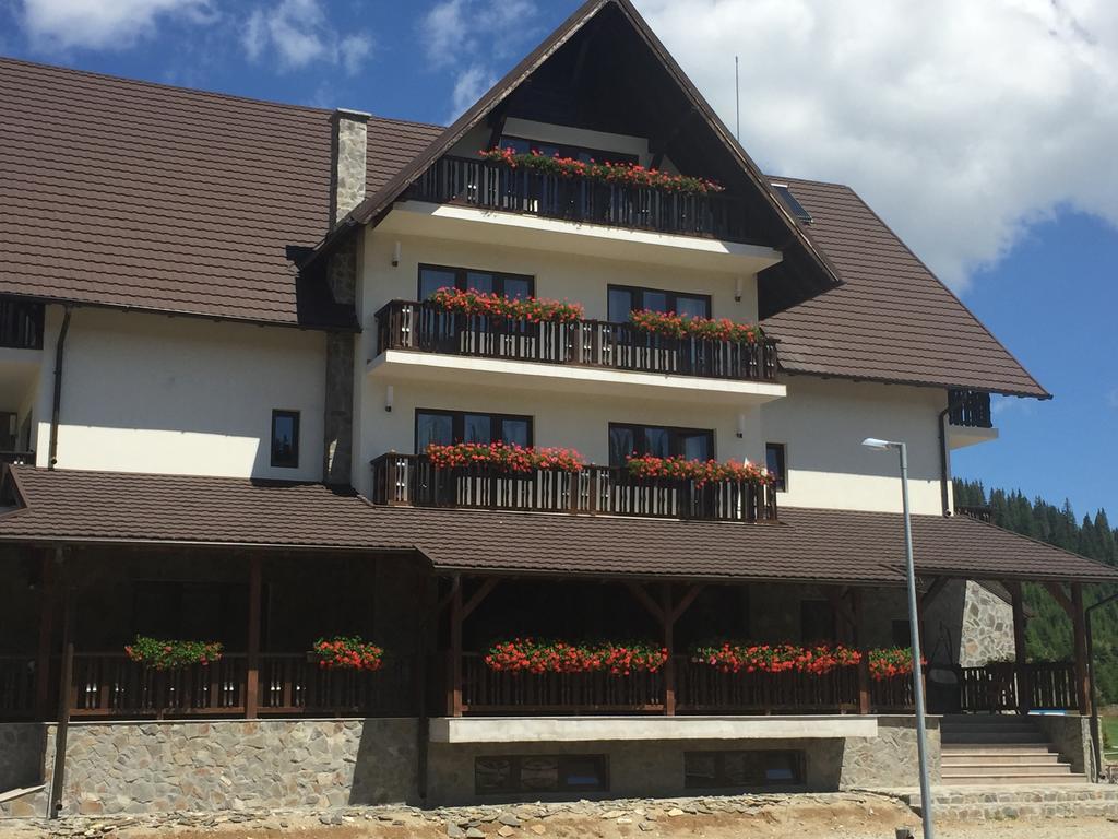 Hotel Poarta Raiului Tău Bistra Exterior foto
